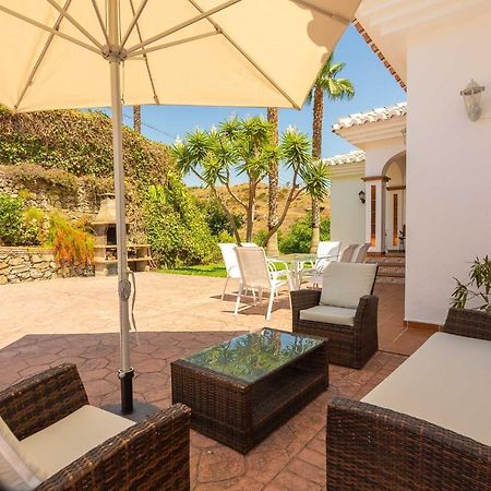 Villa Andalucia: Cerca De Todo, Intimidad Y Espacio Nerja Exteriör bild