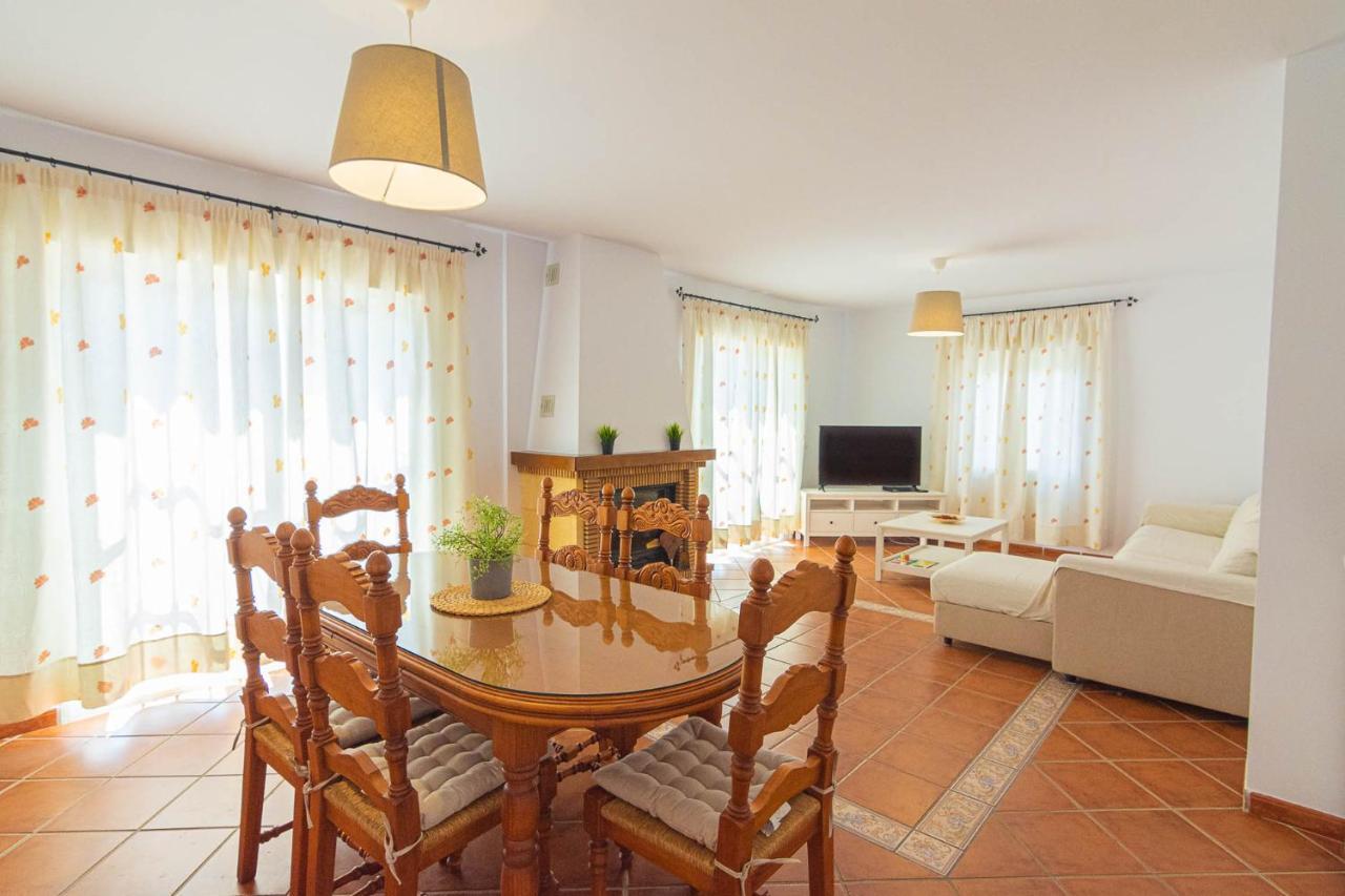 Villa Andalucia: Cerca De Todo, Intimidad Y Espacio Nerja Exteriör bild